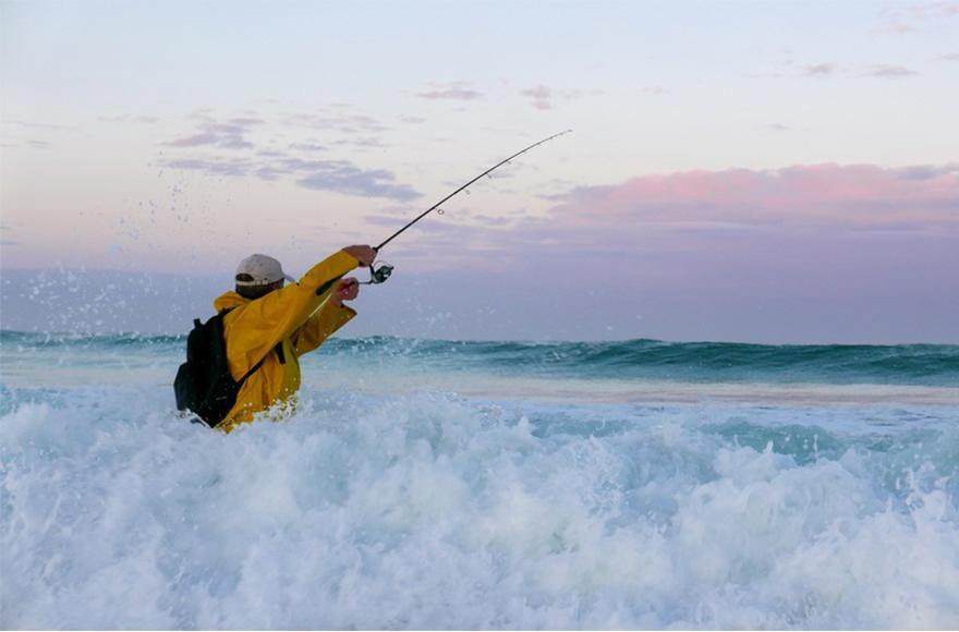 http://www.addicttackle.com.au/cdn/shop/articles/spinning-the-surf-addict-tackle.jpg?v=1709101664